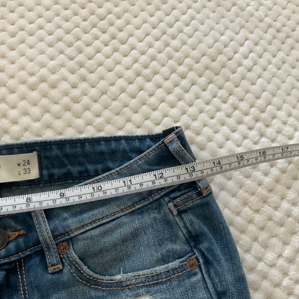 Abercrombie & Fitch Distressed Skinny Jeans - Dark Wash - Size 00/24 - Picture 9 of 12